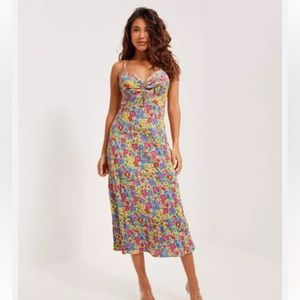 NWT FAITHFUL THE BRAND Shayna Floral Midi Dress